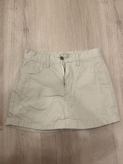 (Category: ) located in . Submitted by _se__ (Listing ID 1461937929, Image 1). Description: .