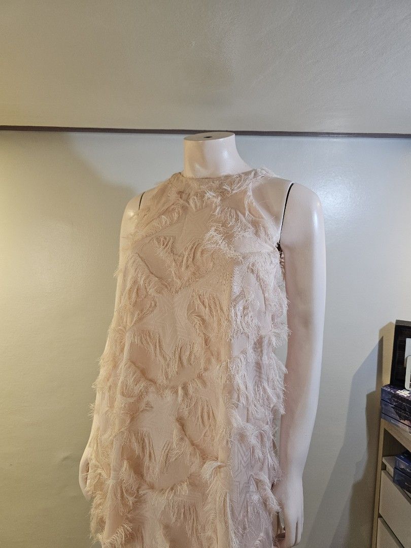 Light Pink Textured Tassel Top (Category: Sleeveless) located in Antipolo. Submitted by ancheska_ (Listing ID 1461801368, Image 2). Description: Xs-Small No Issue 📍Upper Antipolo .