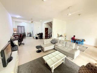 (Category: ) located in . Submitted by mudah945455 (Listing ID 1449934692, Image 1). Description: .