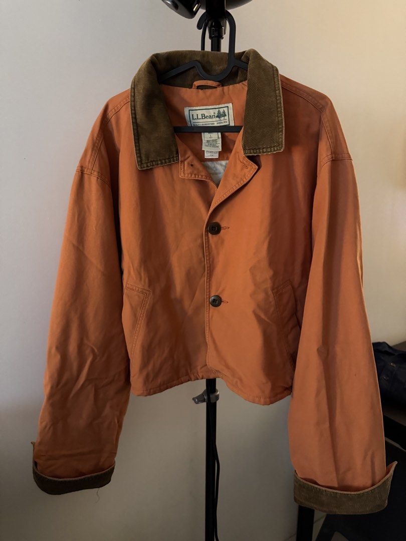 l.l.bean Field Jacket - ALTERED /CROPPED LENGTH (Category: Coats, Jackets and Outerwear) located in Quezon City. Submitted by nkki11 (Listing ID 1461866760, Image 3). Description: - Classic L.L.Bean field jacket - Corduroy collar - Boxy fit - Button front closure - Two convenient hand pockets - Perfect for outdoor adventures or everyday casual wear Note: Altered/ Cropped length (Check measurements on the photos) .