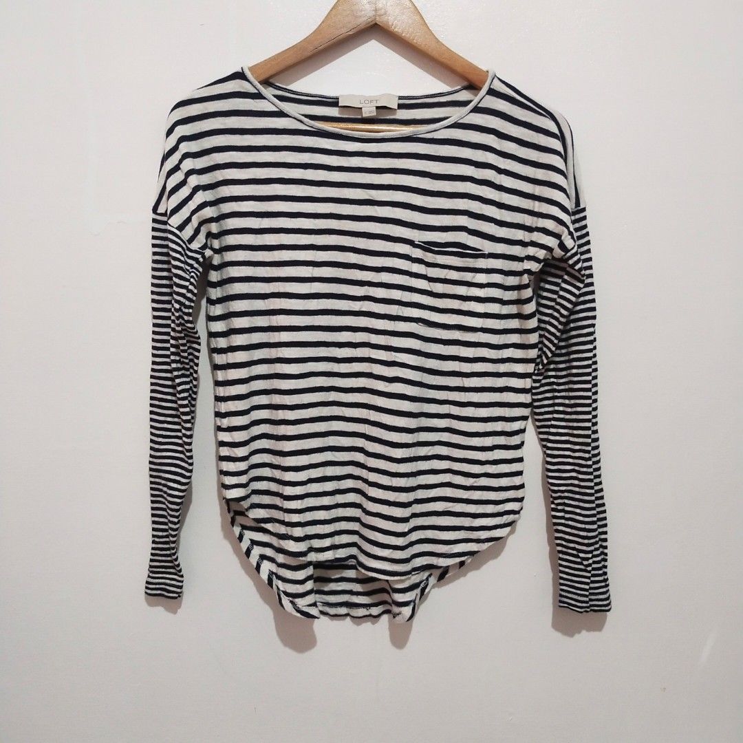 LOFT Striped Long-Sleeve Pocket Tee (Navy/White) (Category: Longsleeves) located in Subic. Submitted by mustardt_ (Listing ID 1461851867, Image 1). Description: A lightweight long-sleeve top with navy and white horizontal stripes, featuring a single chest pocket and a curved hem size: 20.5in x 22in code: c734.