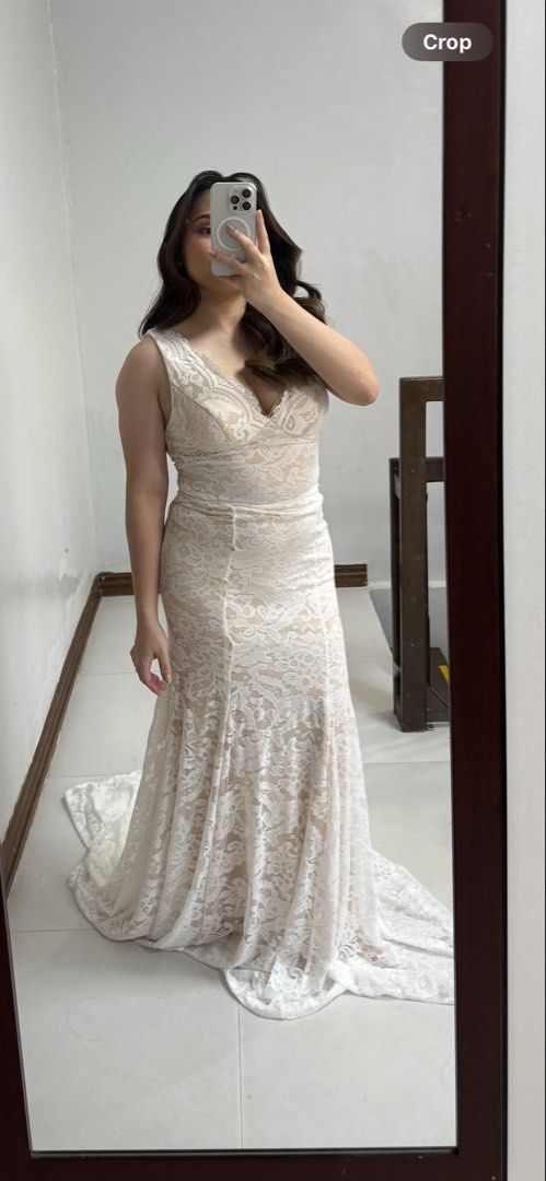 long white dress (Category: Dresses) located in Cavite. Submitted by finderskeeper.4103 (Listing ID 1461937452, Image 3). Description: used once during wedding prep only bought for 1.5k+ like new condition fits s-m (im a medium frame) 5" in height.