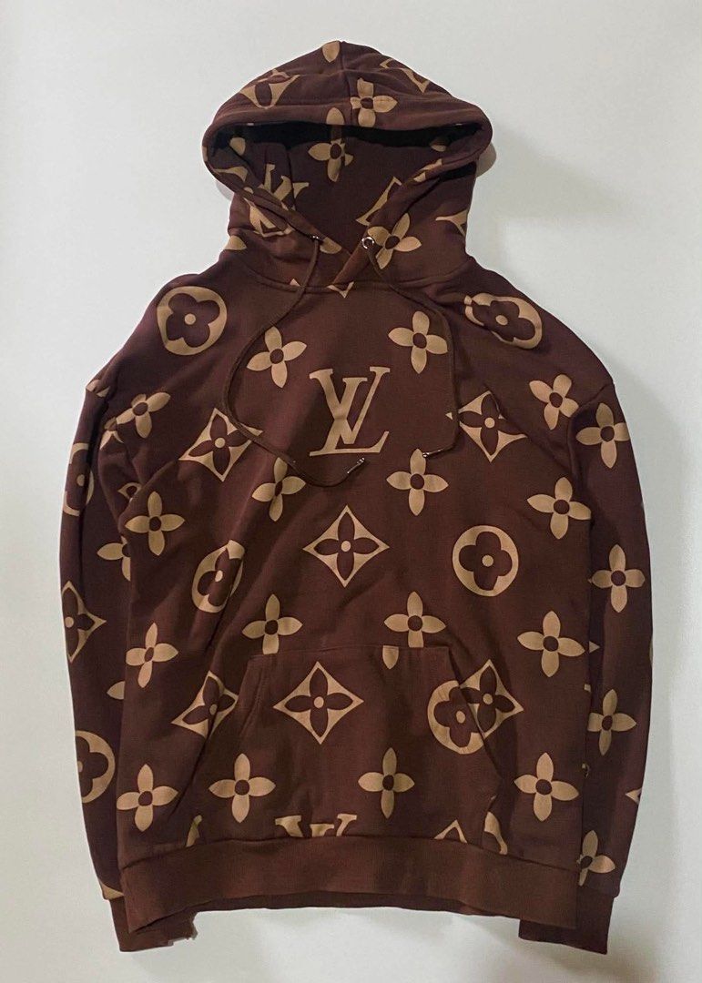 Louis Vuitton Monogram Pullover Hoodie (Category: Coats, Jackets and Outerwear) located in Manila. Submitted by finofindthisart (Listing ID 1461955084, Image 3). Description: Length 26 Width 21.