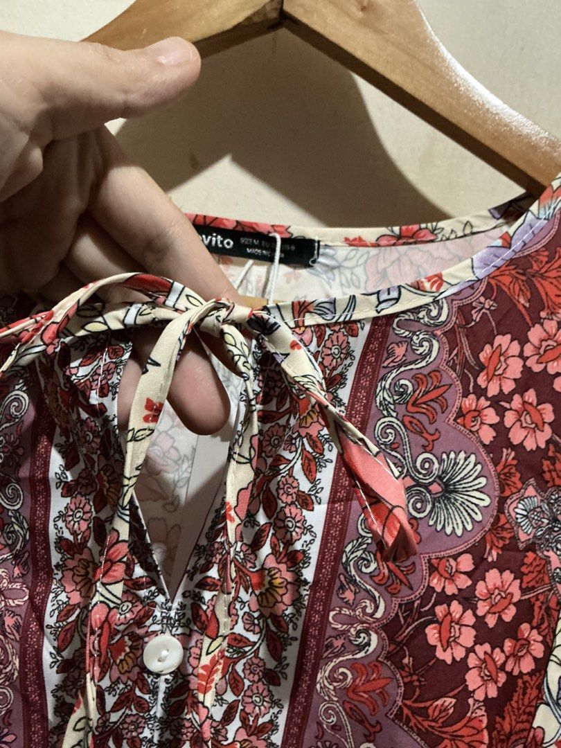 LOVITO MINI DRESS (Category: Dresses) located in Dagupan City. Submitted by trendies_collection (Listing ID 1461999186, Image 2). Description: Brand new with pouch and hang tag Medium on tag No issue.
