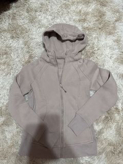 （分類：）位於 。 由 cheap_lululemoncorner 提交（商品編號 1461847945，圖片 1）。簡介： 。