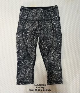 (Category: ) located in . Submitted by pinkyswearshop (Listing ID 1461846401, Image 1). Description: .