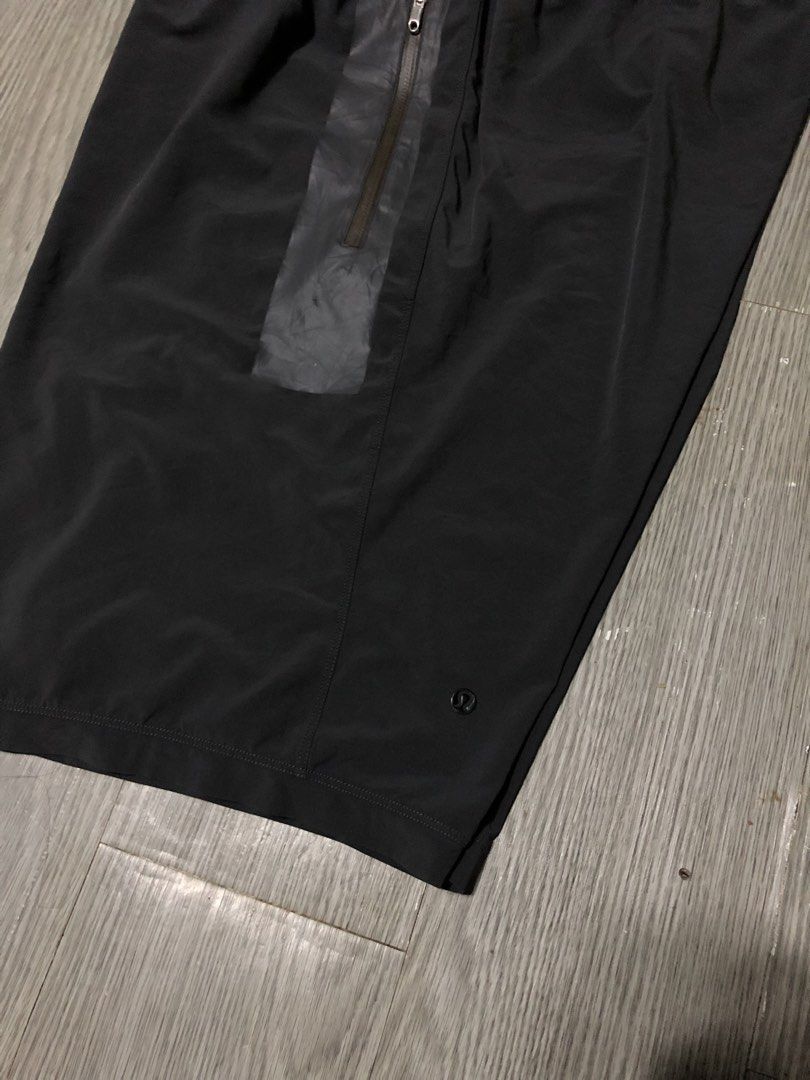 LULULEMON SHORT DRI FIT FABRIC (Category: Shorts) located in Manila. Submitted by triptothrift7 (Listing ID 1461821203, Image 3). Description: pm me for fast transaction! LULULEMON SHORT DRI FIT FABRIC for only 799 dot size large waistline 32 x 36 stretch length 23 need wash only authentic legit excellent condition color rate 9/10 authentic legit mode of payment gcash or bank transfer location Biñan laguna.