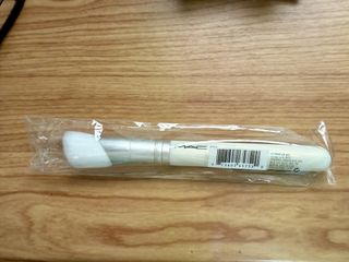 (Category: ) located in . Submitted by 01199110 (Listing ID 1461806398, Image 1). Description: .