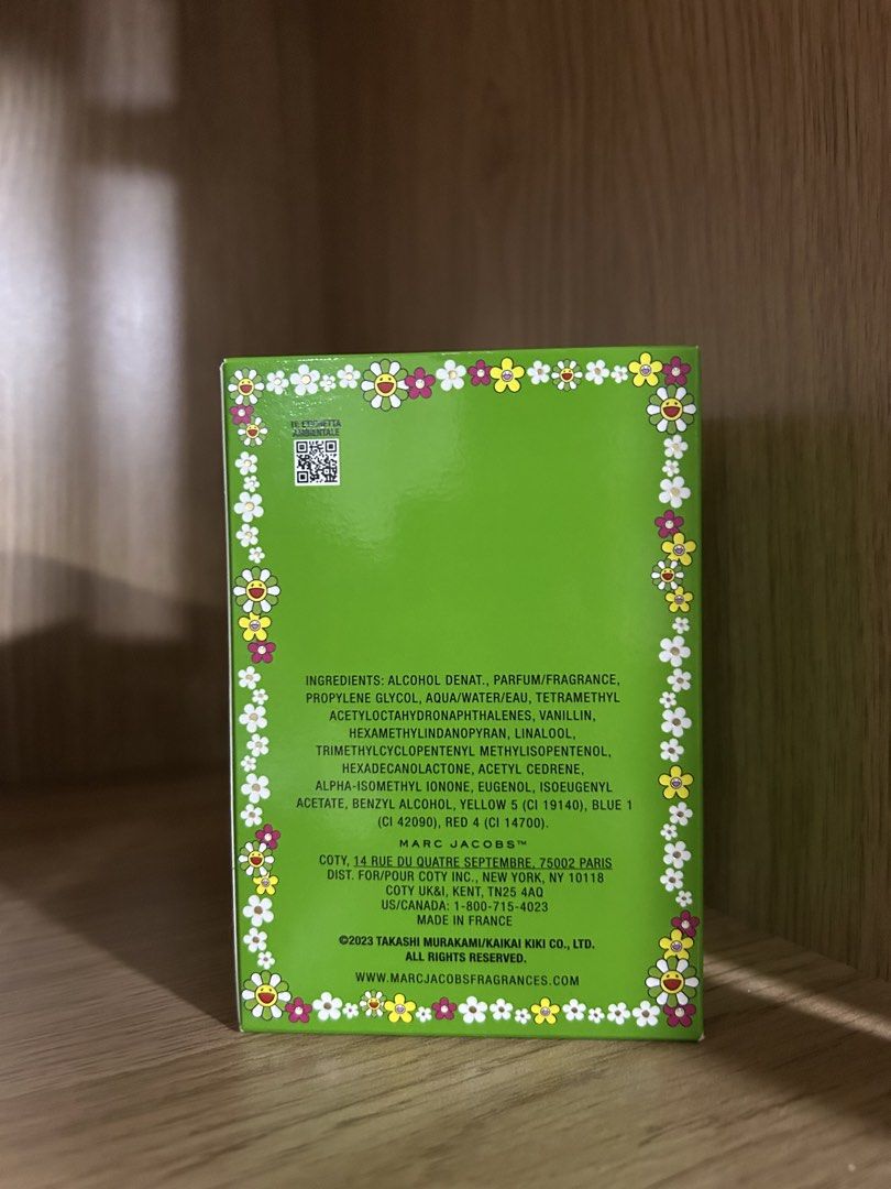 Marc Jacobs Daisy Murakami Eau de Parfum 50ml (Category: Fragrance & Deodorants) located in Manila. Submitted by qqmbr (Listing ID 1461897529, Image 2). Description: - Authentic Marc Jacobs Daisy Murakami Eau de Parfum - 50ml spray bottle - Features iconic Murakami flower design on green packaging - Limited edition, ideal for collectors and fragrance enthusiasts - A unique and sought-after scent - Retail price: ₱6,898.
