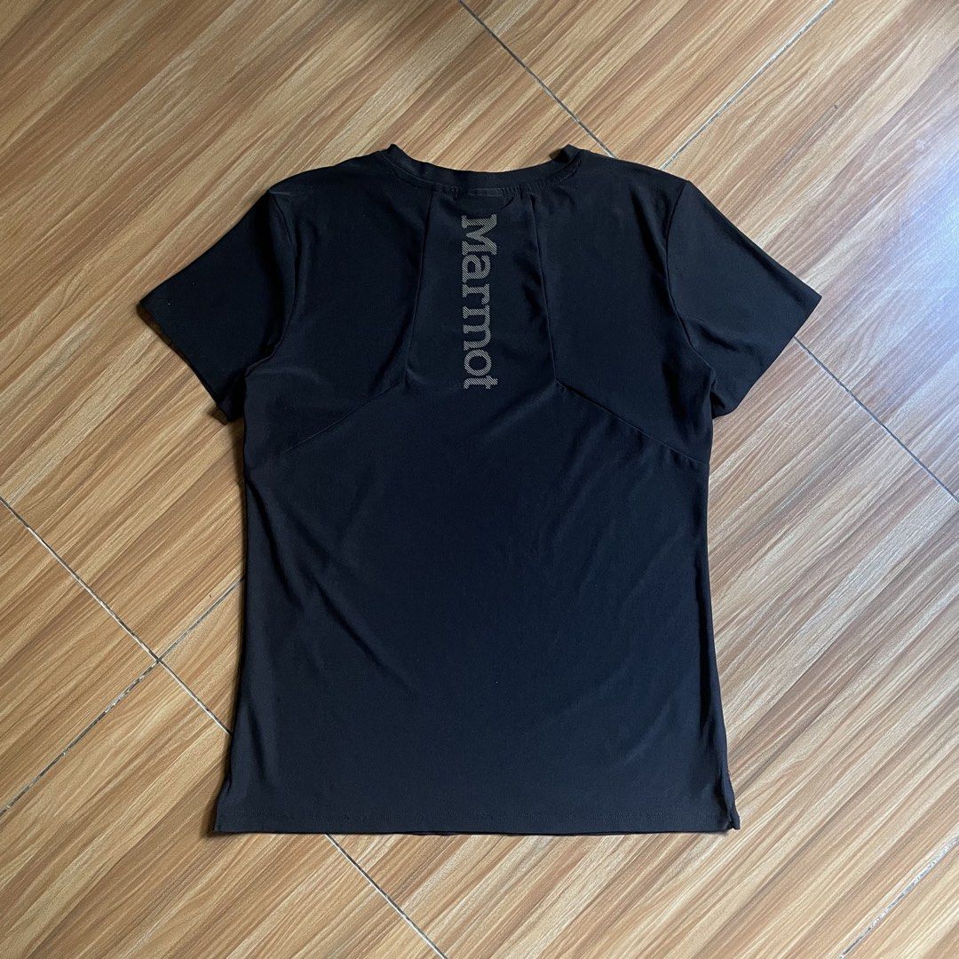 Marmot Dart Lite Short Sleeve Shirt (Category: Activewear) located in General Mariano Alvarez. Submitted by 4117_thriftnthrive (Listing ID 1462001973, Image 3). Description: In excellent condition No flaws Size on tag: 90 Measurements Width: 17.5” Length: 24” .