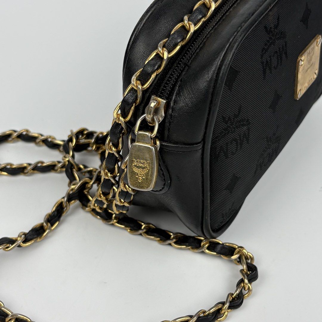 Mcm Mini Chain Bag (Category: Luxury Bags & Wallets) located in Bacolod City. Submitted by cast.archives (Listing ID 1461802271, Image 3). Description: Mcm Mini Chain Bag Size: Small Condition: Good Flaw: sign of used.
