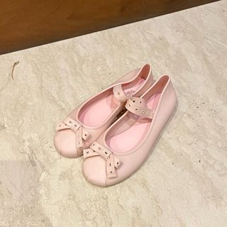 (Kategori: ) berada di . Dikirim oleh velorastudio (ID iklan 1461813373, Gambar 1). Deskripsi: .