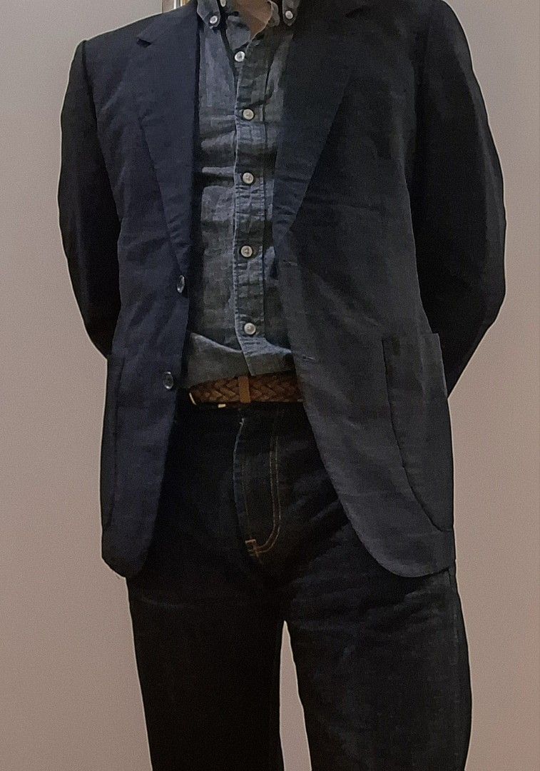 Mens Navy Blue Plaid Blazer (Category: Coats, Jackets and Outerwear) located in Baguio. Submitted by give_fad15730 (Listing ID 1461908684, Image 2). Description: - Mens Navy Plaid Blazer -Php.450+ SF -S:16.5in. -W:19.5in. -L:29in. -Arm:23in. -Classic navy blue blazer - Subtle plaid pattern - Two-button closure - Versatile for summer, business casual or night out - Great for layering - Nice textured fabric - Functional cuff buttons.