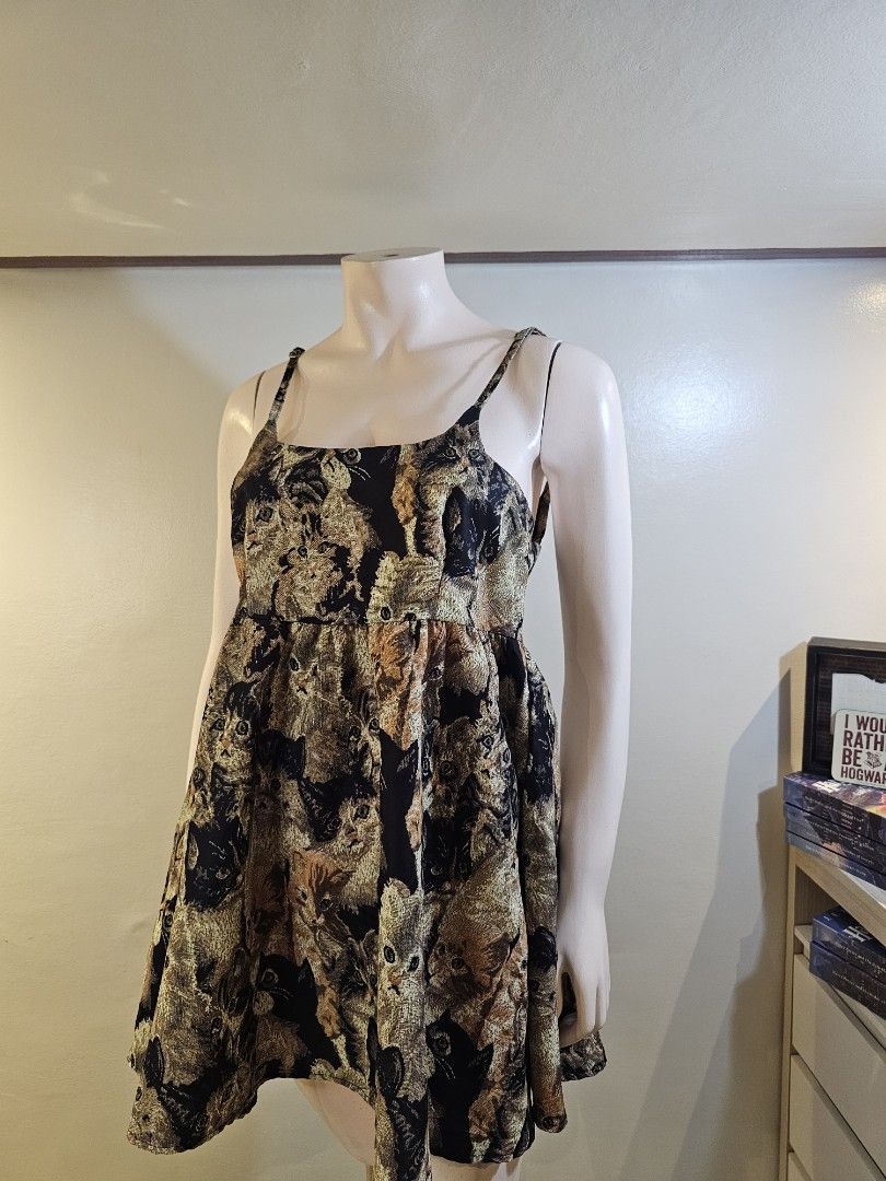 Mini dress (Category: Dresses) located in Antipolo. Submitted by ancheska_ (Listing ID 1461801564, Image 2). Description: Large-Xl No Issue 📍Upper Antipolo .