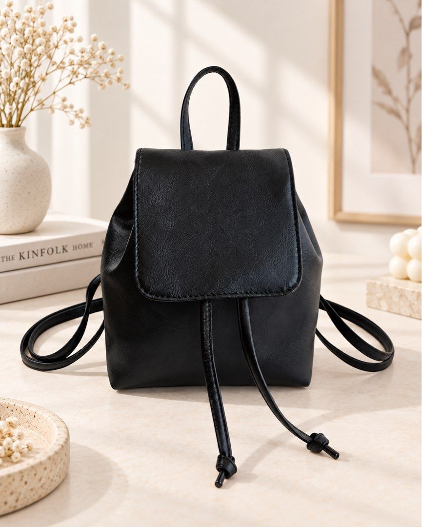 Mini Flap Drawstring Backpack (Category: Backpacks) located in Singapore. Submitted by jeungkachu (Listing ID 1461960967, Image 1). Description: STRICTLY NO NEGOS/TRADES BUYNOW? WILL MAIL IT OUT ASAP .