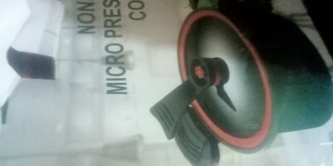 Mini pressure cooker (Category: Cookers) located in Paranaque City. Submitted by dimaguilaa94969 (Listing ID 1462031371, Image 1). Description: pm if I t 09260966619.