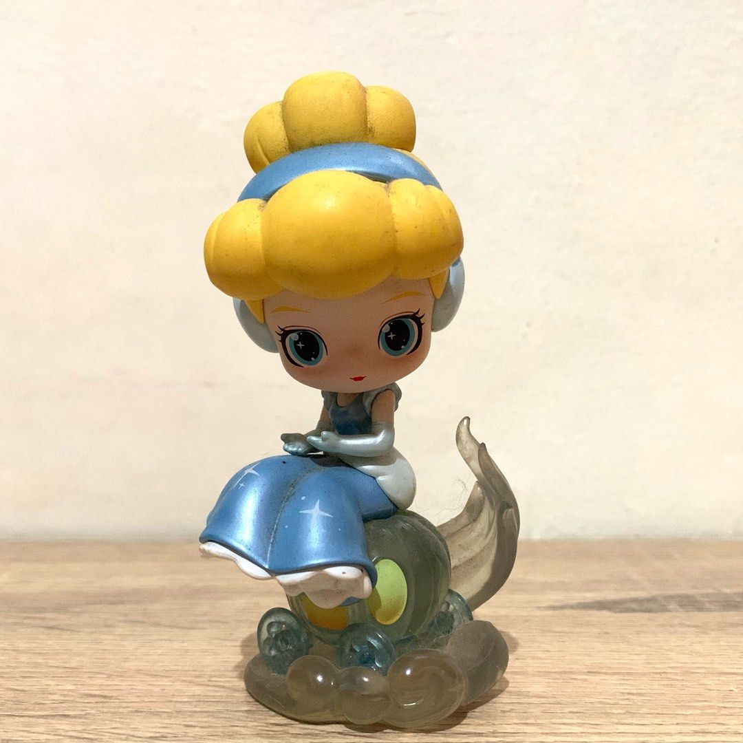 Miniso Princess Edition - Cinderella (Category: Designer & Blind Box Toys) located in Manila. Submitted by cloeeee10 (Listing ID 1461848987, Image 1). Description: .