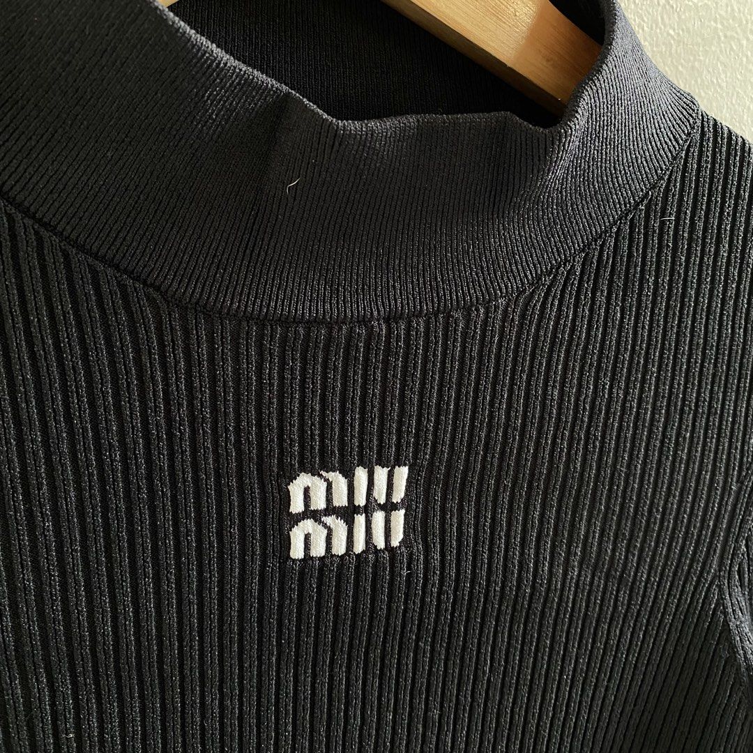 Miu Miu Turtle Neck Cords Tops (Category: Others Tops) located in Davao. Submitted by bangers01 (Listing ID 1461924465, Image 2). Description: .
