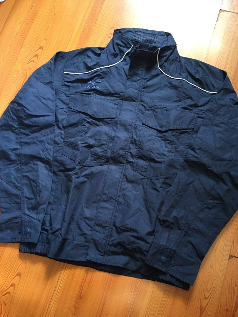 Mizuno biker jacket (Category: Coats, Jackets and Outerwear) located in San Juan City. Submitted by sashoppeepipi (Listing ID 1461799174, Image 2). Description: .
