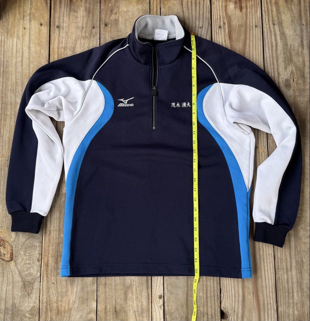 Mizuno Half Zip Jacket (Category: Coats, Jackets and Outerwear) located in Mandaluyong City. Submitted by aeronaldrich (Listing ID 1461932457, Image 3). Description: Mizuno Halfzip Jacket Size: Medium Dimes: W20 x L25.