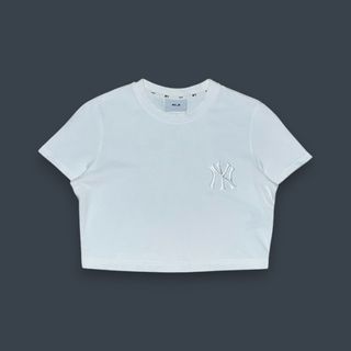 (Category: ) located in . Submitted by ejay.thrift.clothes (Listing ID 1461986261, Image 1). Description: .