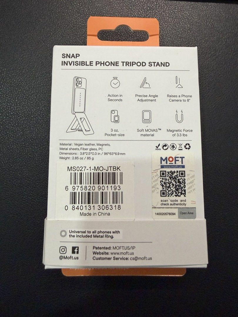 MOFT Snap Phone Tripod Stand - Magsafe Black (Category: Other Mobile & Gadget Accessories) located in Las Pinas. Submitted by thedonk666 (Listing ID 1461861690, Image 2). Description: Comes with Original package Signs of usage (see images) All features working Not the wallet version Las Piñas Area or Lalamove.
