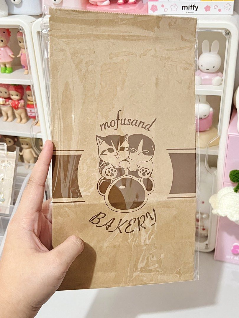 Mofusand Paperbag (Category: Everything Else Others) located in Talisay. Submitted by mochiberri (Listing ID 1461801528, Image 2). Description: .