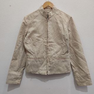 (Category: ) located in . Submitted by bundlethriftstore (Listing ID 1461854188, Image 1). Description: .