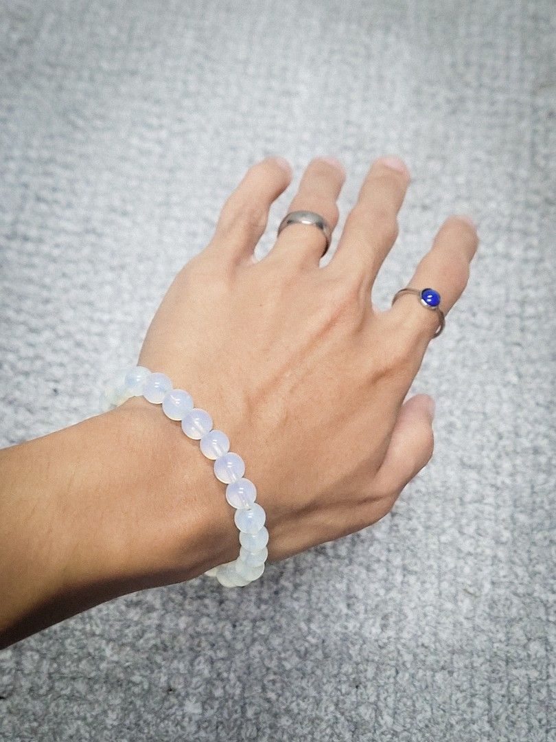 Moonstone Stretch Bracelet (Category: Bracelets) located in Morong. Submitted by chiccollectiveph (Listing ID 1461833939, Image 2). Description: .