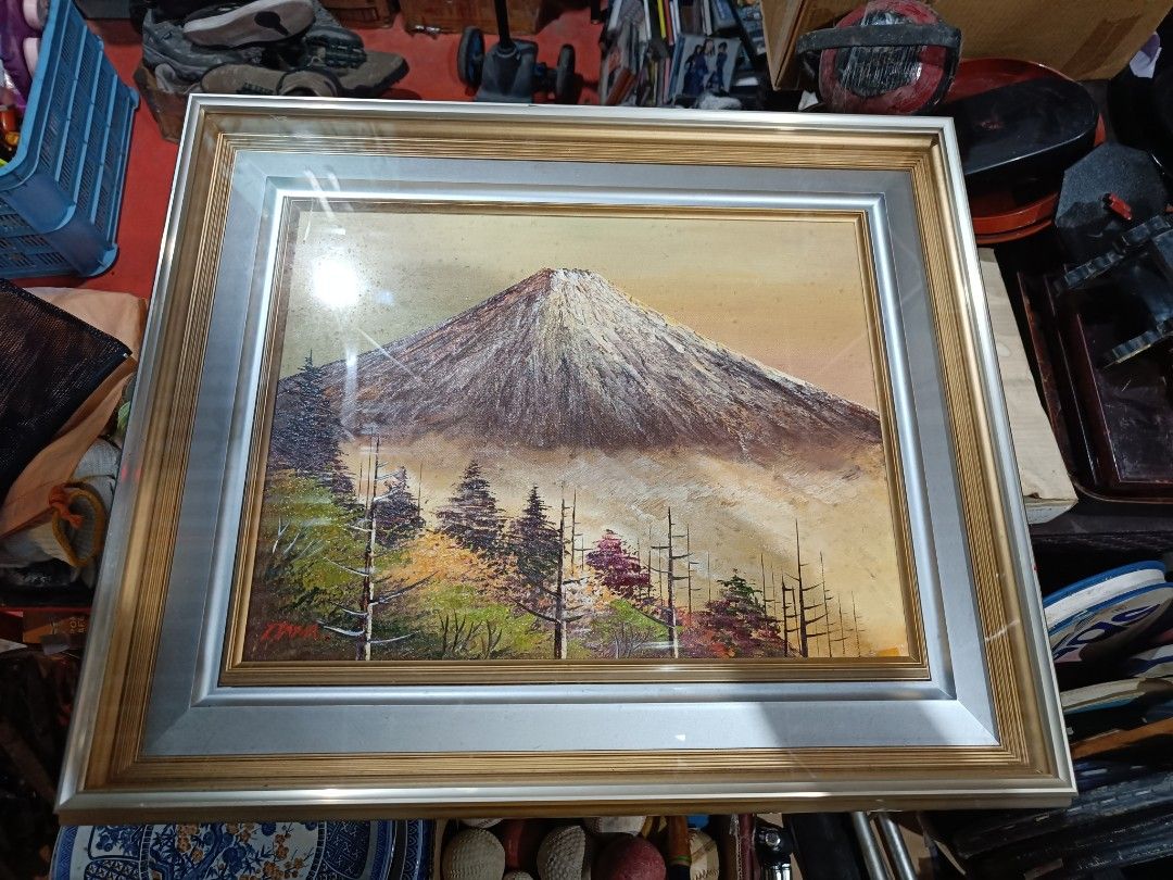 Mount Fuji painting (Category: Frames & Pictures) located in Taguig. Submitted by ashicollection (Listing ID 1461802747, Image 1). Description: Please read! For sure buyer only! NO COD/COP No reservation The items will be sold to the first payer w/o prior notice. Verbal reservations are not acceptable. Note: All items are vintage. Please manage your expectations accordingly. G cash payment. Shipping via Lalamove Metro Manila. For province: J and 
