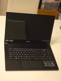 （分類：）位於 。 由 athrundestiny 提交（商品編號 1461820832，圖片 1）。簡介： 。