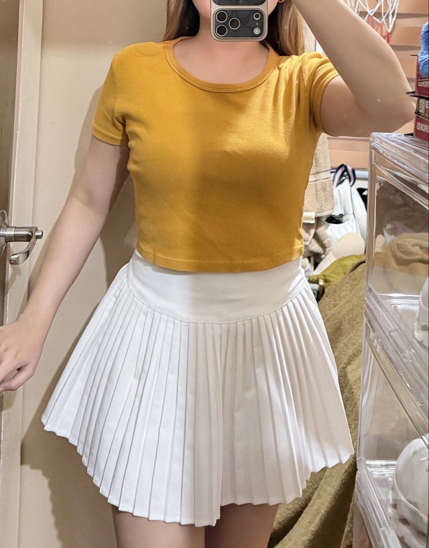 Mustard Yellow Ribbed T-Shirt Small (Category: Shirts) located in Cabuyao City. Submitted by beverlybella (Listing ID 1457686496, Image 1). Description: - Ribbed texture all over - Short sleeves and rounded neckline - Ideal for casual wear or layering.