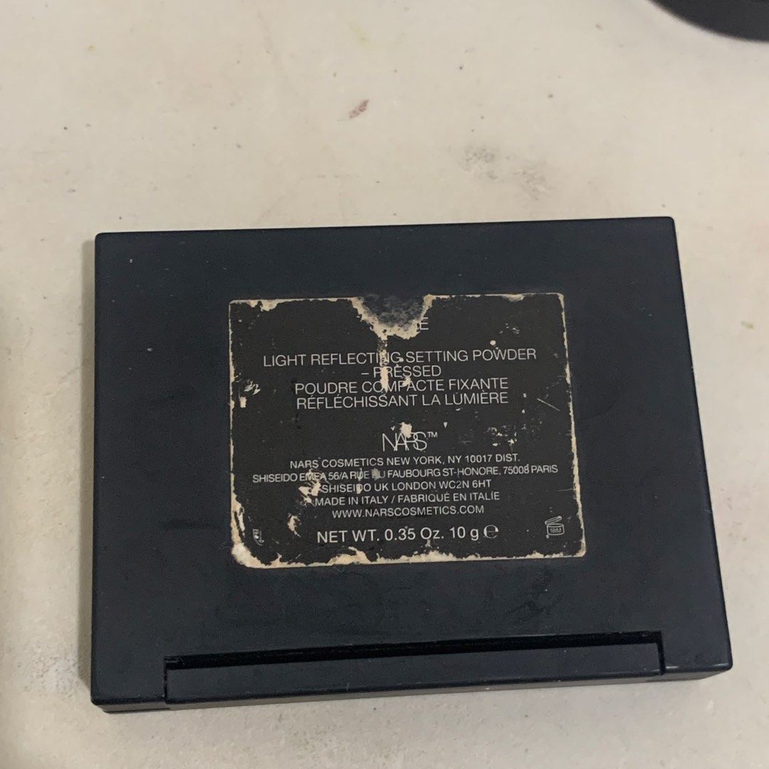 NARS Light Reflecting Setting Powder Pressed SUNSTONE (Category: Makeup) located in San Pascual. Submitted by khatpeachy89p08 (Listing ID 1461804532, Image 2). Description: - NARS Light Reflecting Setting Powder - Pressed formula - Net Wt. 0.35 Oz. / 10 g e - Made in Italy - Please check photos for actual product appearance.