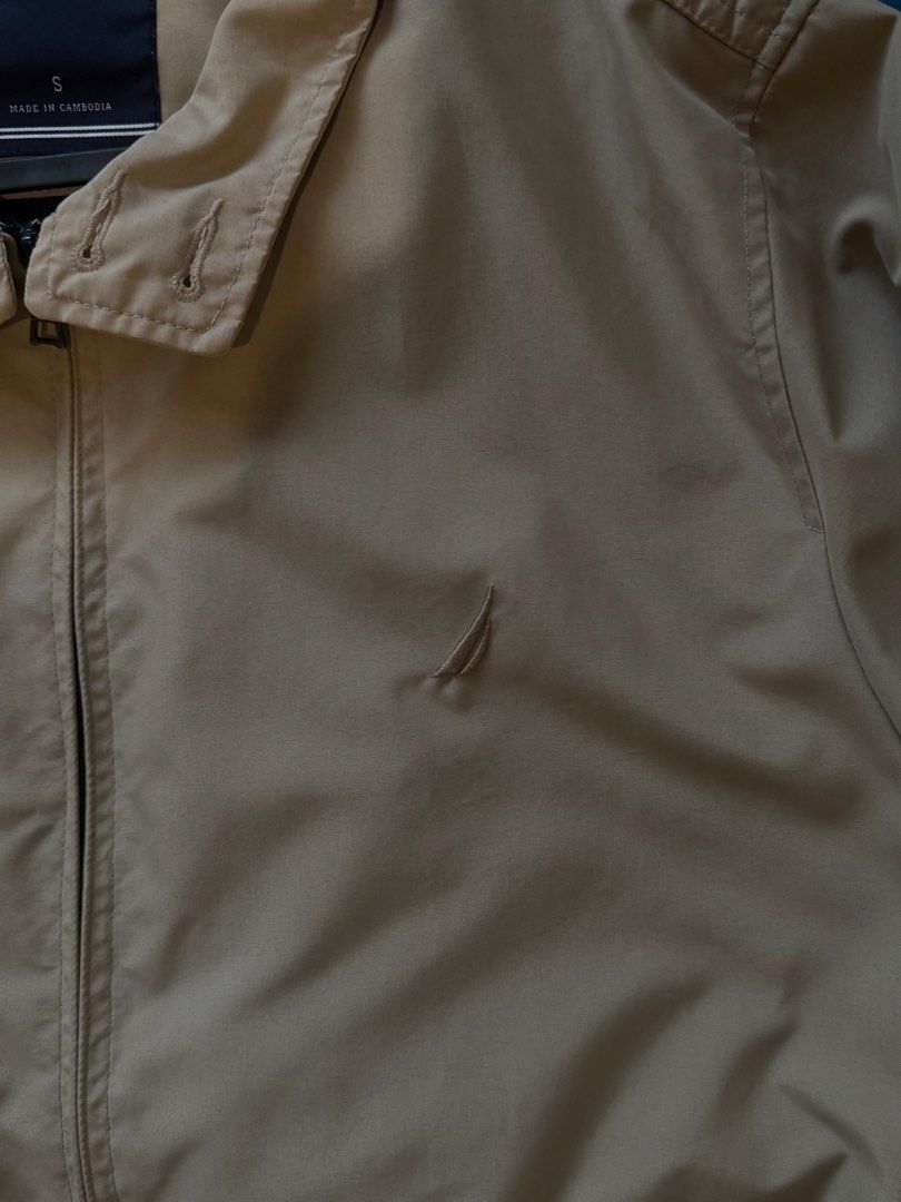 Nautica Khaki Zip-Up Jacket Size S (Category: Coats, Jackets and Outerwear) located in Caloocan City. Submitted by arleigh1213 (Listing ID 1461906448, Image 1). Description: - Nautica Khaki Jacket - Size: S - Made in Cambodia - Features: Zip-up front, buttoned pockets - Classic Nautica logo on chest - Perfect for casual wear or layering bought it for 5,600 bagong bago pa .