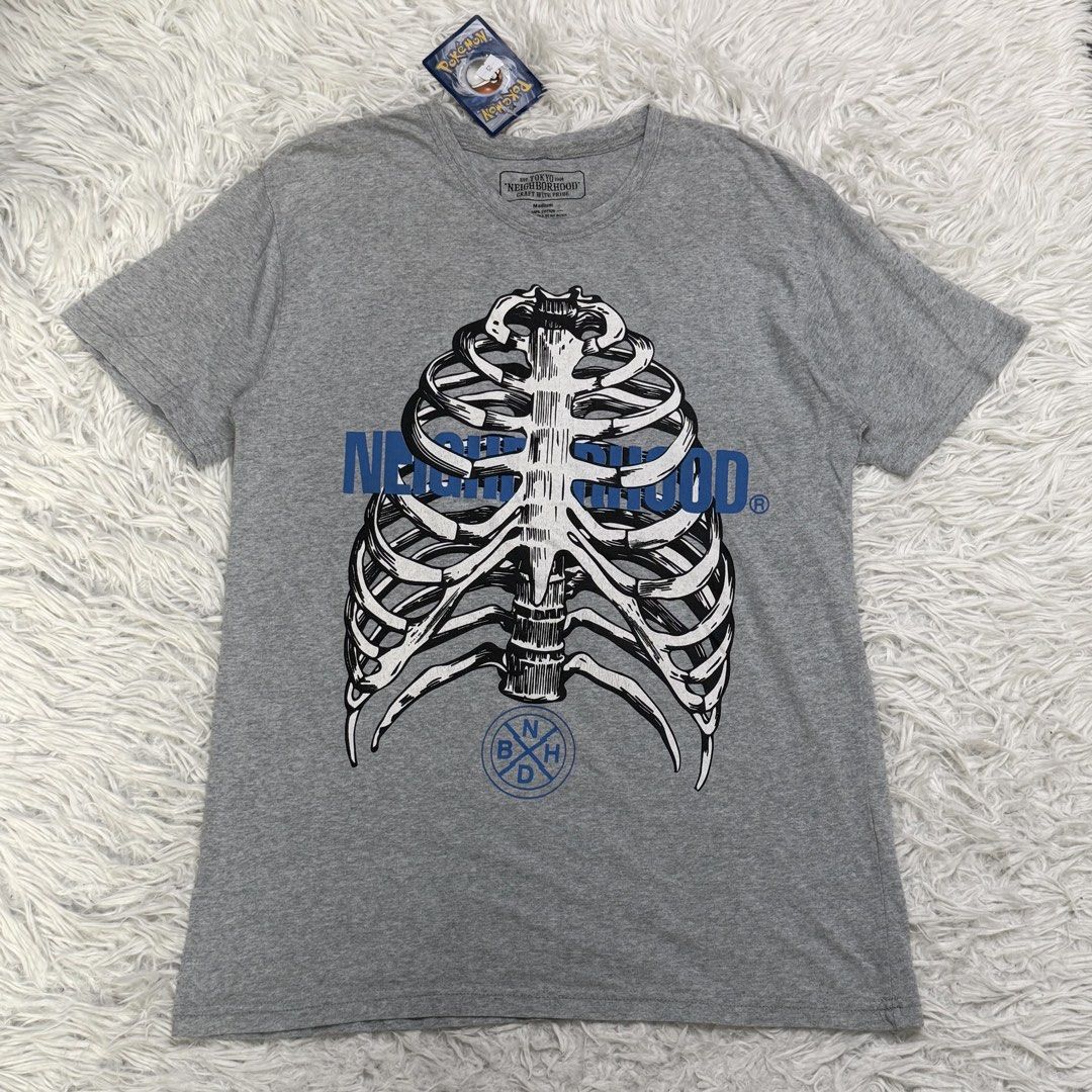 Neighborhood (Category: Tshirts & Polo Shirts ) located in Baguio. Submitted by sellingtonshop (Listing ID 1461834489, Image 1). Description: r29. Neighborhood Tokyo ribcage tee Size: M Dimes: 29*21 Condition: excellent Issue: unnoticeable small hairline cracks Mine: 580 Steal: 680 Grab: 780.