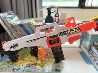 （分類：）位於 。 由 edwinbidandbuy 提交（商品編號 1461868639，圖片 1）。簡介： 。
