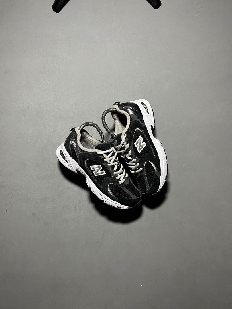 New Balance 530 Classic Black Grey (Category: Sneakers) located in Iligan City. Submitted by strideph (Listing ID 1461930181, Image 1). Description: Size: 6 US W/ 37 EUR / 22.5 CM Condition: Very Good 1499 only DM 📩.