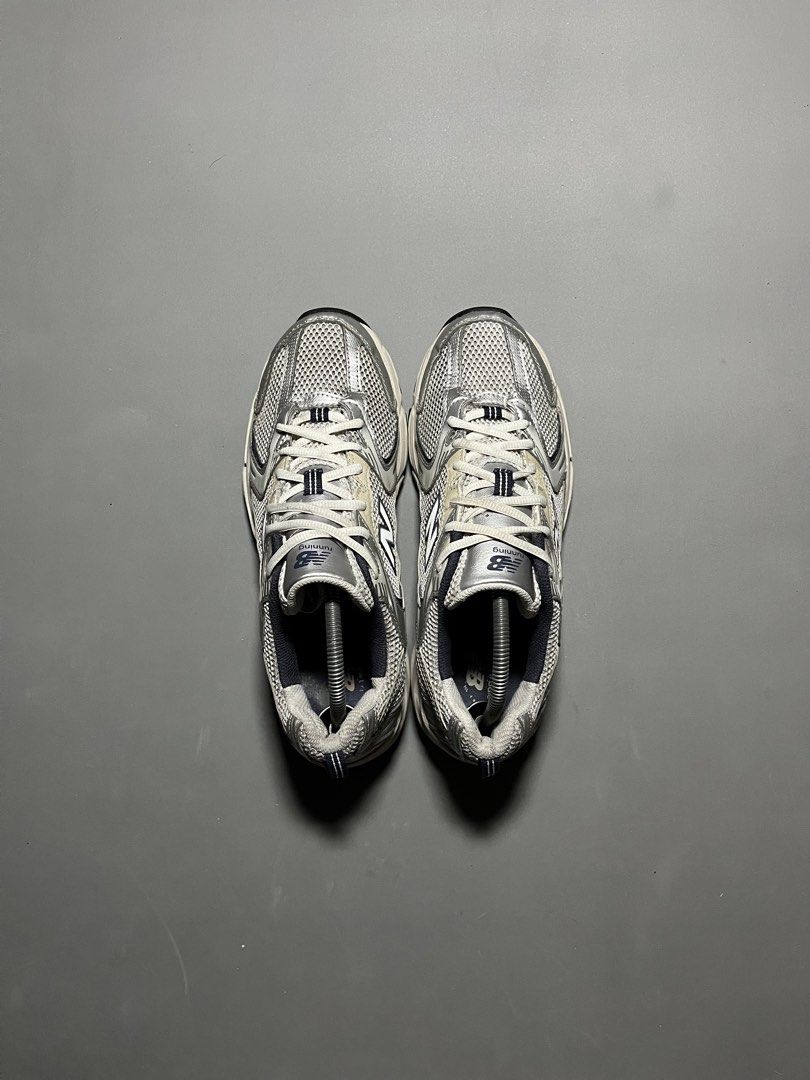New Balance 530 Metallic Silver (Category: Sneakers) located in Iligan City. Submitted by strideph (Listing ID 1461897609, Image 3). Description: Size: 9 US M/ 42.5 EUR / 27 CM Condition: Excellent 1899 only DM 📩.