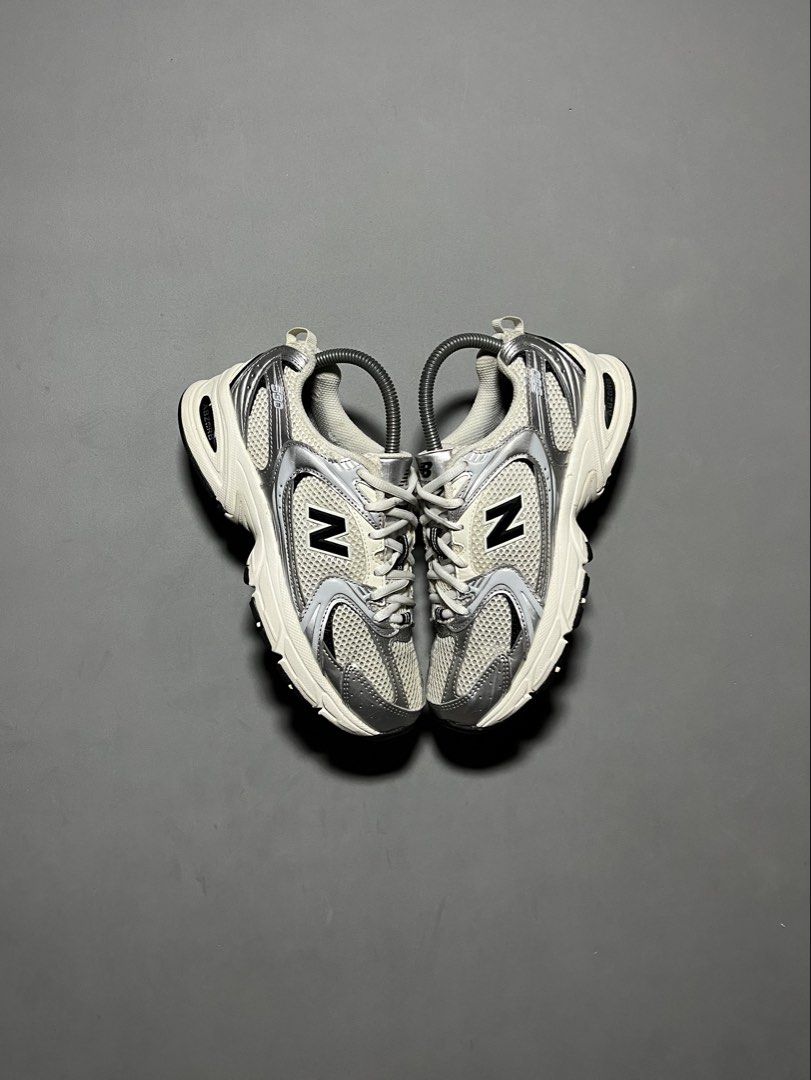 New Balance 530 Silver Metallic (Category: Sneakers) located in Iligan City. Submitted by strideph (Listing ID 1461927868, Image 2). Description: Size: 6.5 US W/ 37.5 EUR / 23 CM Condition: Excellent 1699 only DM 📩.