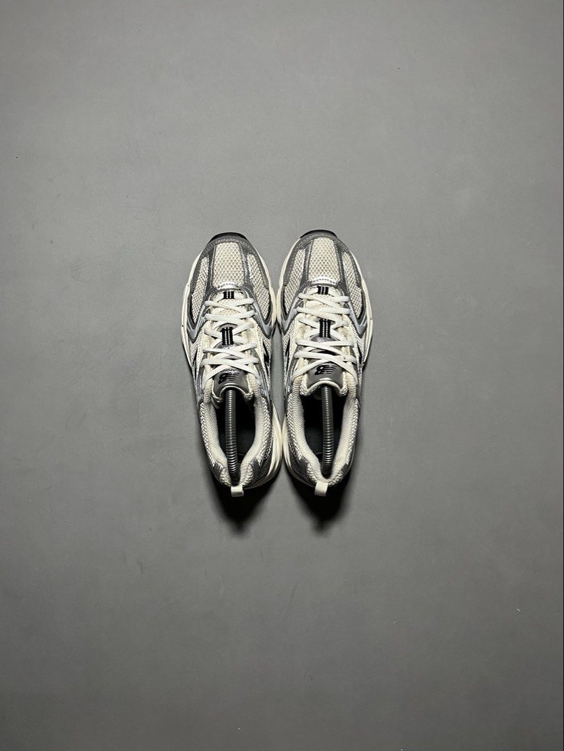 New Balance 530 Silver Metallic (Category: Sneakers) located in Iligan City. Submitted by strideph (Listing ID 1461927868, Image 3). Description: Size: 6.5 US W/ 37.5 EUR / 23 CM Condition: Excellent 1699 only DM 📩.