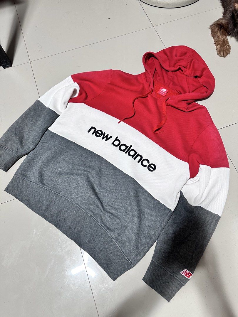 New balance jacket hoodie (Category: Coats, Jackets and Outerwear) located in Manila. Submitted by nilodanzcuadra (Listing ID 1461868716, Image 1). Description: Size xl to xxl, solid to Parang bago pa Loc: north caloocan.