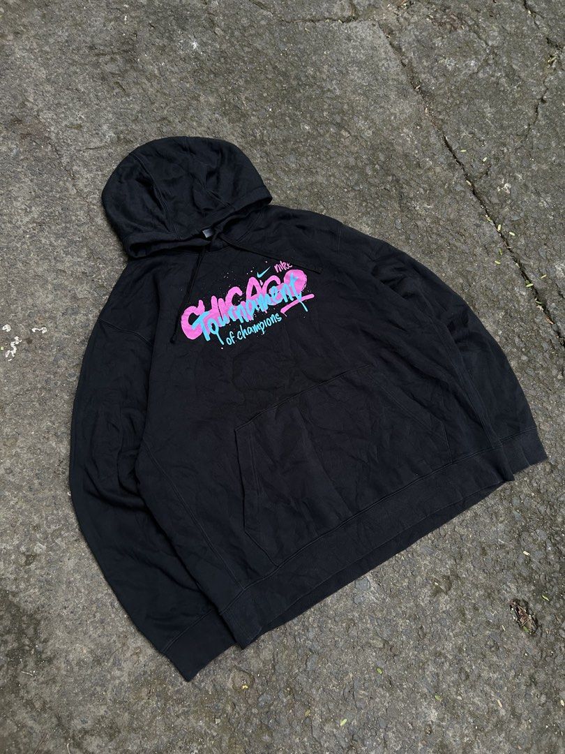 NIKE (Category: Coats, Jackets and Outerwear) located in Cavite. Submitted by pumpinthriftin (Listing ID 1461951916, Image 3). Description: 👉 NIKE HOODIE. ▪️Dimes: W28xL28 ( BOXY ) ▪️Excellent Condition. ▪️Colorate: 9.5/10 ▪️Issue:needwash.