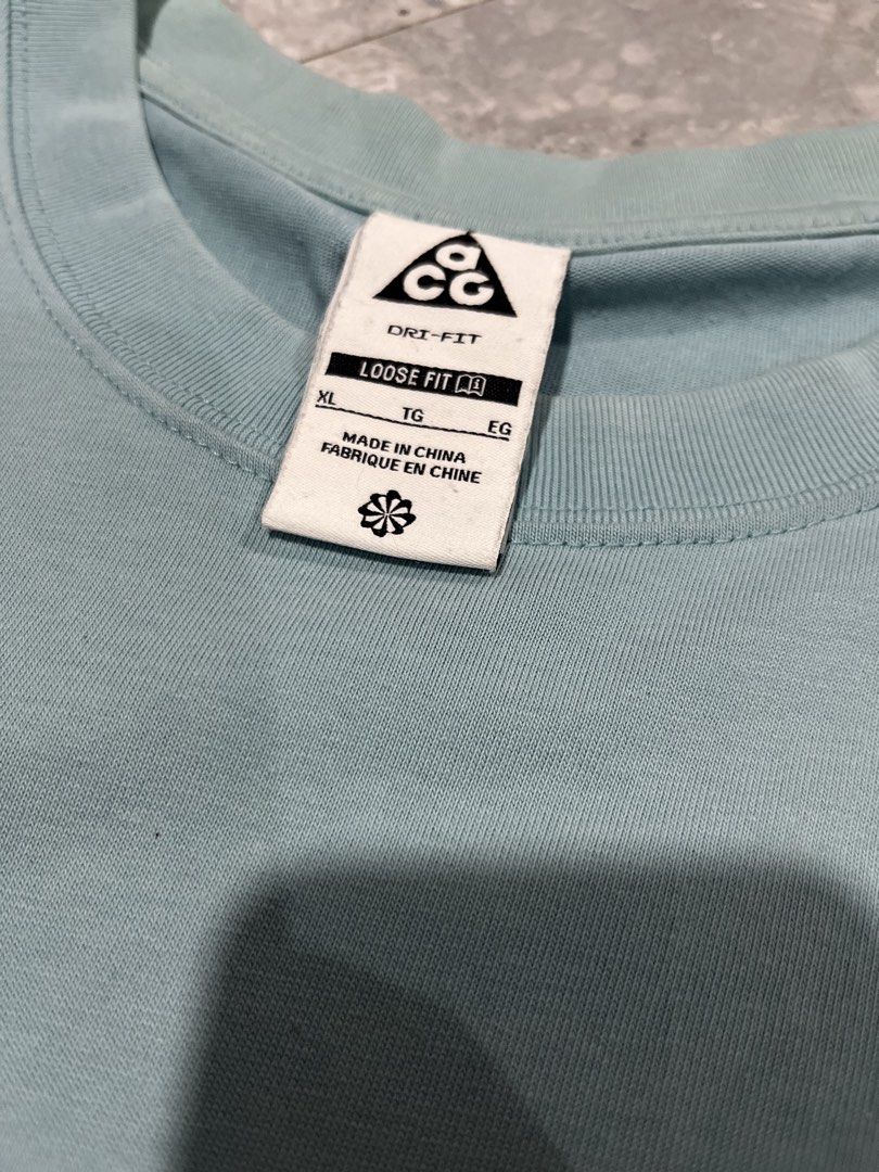Nike ACG OC Galaxy (Category: Activewear) located in M'Lang. Submitted by dorkfive18 (Listing ID 1461972506, Image 3). Description: Size: XL Dimes: 23x27 Color rate:9.5/10 Issue: slightly hairlines.