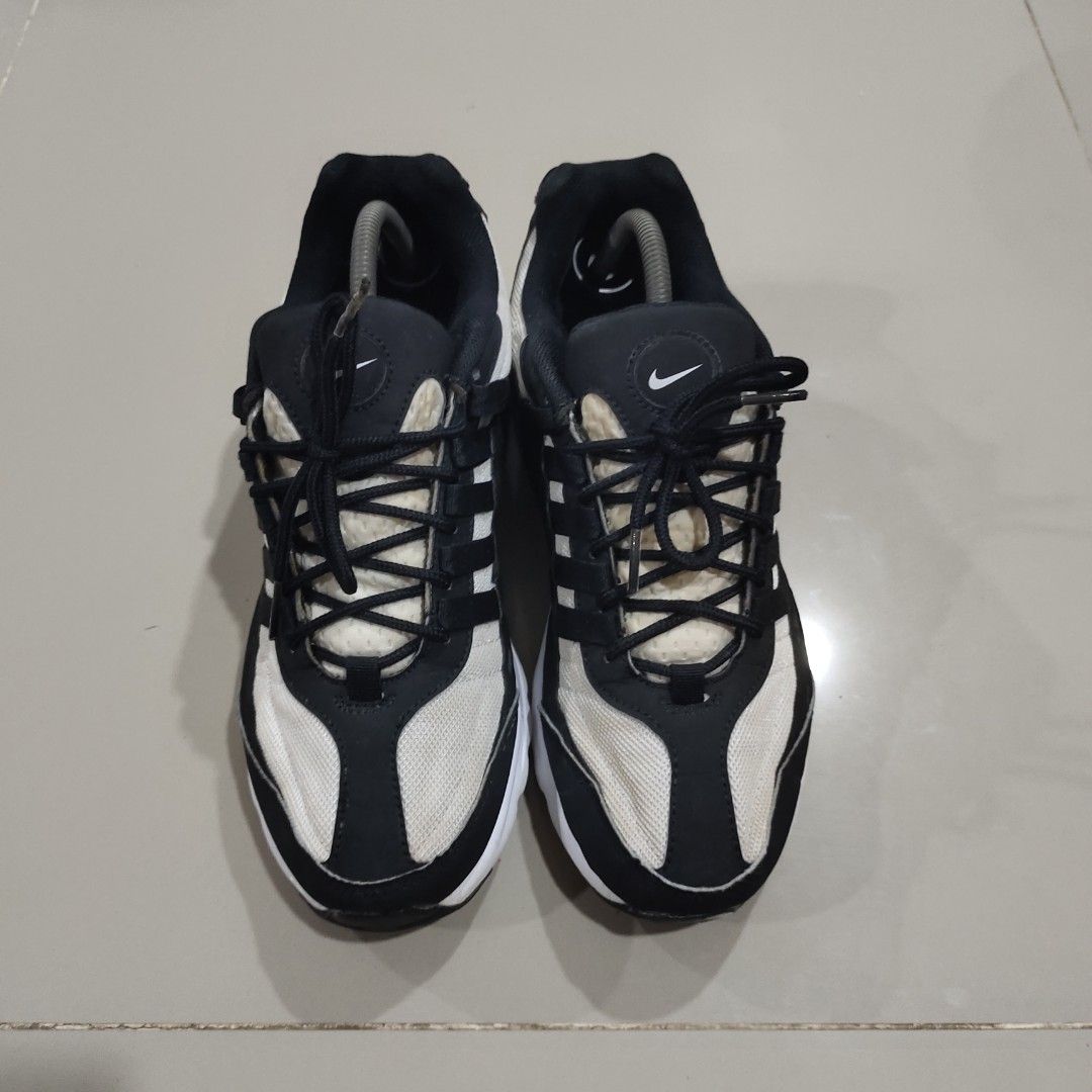 Nike Air Max VGR🔥 Size 10Mens (Category: Sneakers) located in Cebu City. Submitted by hasolehard (Listing ID 1461831843, Image 3). Description: Nike Airmax VG-R🔥 Legit💯 Size 10Mens❕1,550 only 💸 Excellent condition 👌 Cebu can do shipping nationwide 📦 Pm me for fast negotiation 📥 .