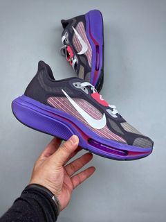 (Category: ) located in . Submitted by awesome_sneakers (Listing ID 1461804093, Image 1). Description: .
