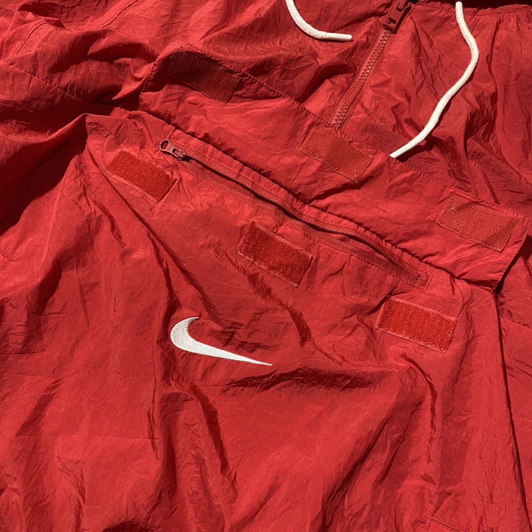 Nike big swoosh (Category: Hoodies) located in Cebu City. Submitted by thrifthing_ph (Listing ID 1461949122, Image 3). Description: .