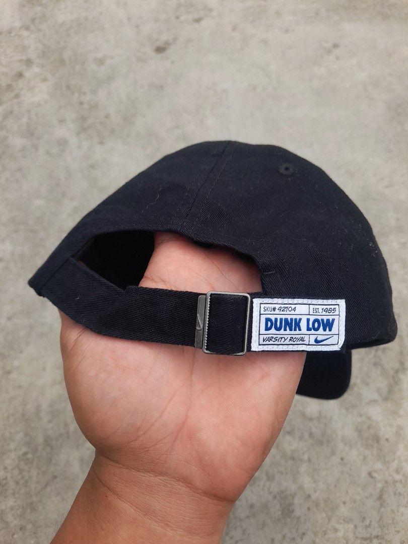 Nike Club Unstructured Dunk Patch Cap (Category: Caps & Hats) located in Iloilo. Submitted by mnky.bsns03 (Listing ID 1461928168, Image 3). Description: 9.5/10 Color rate No issues S-M.