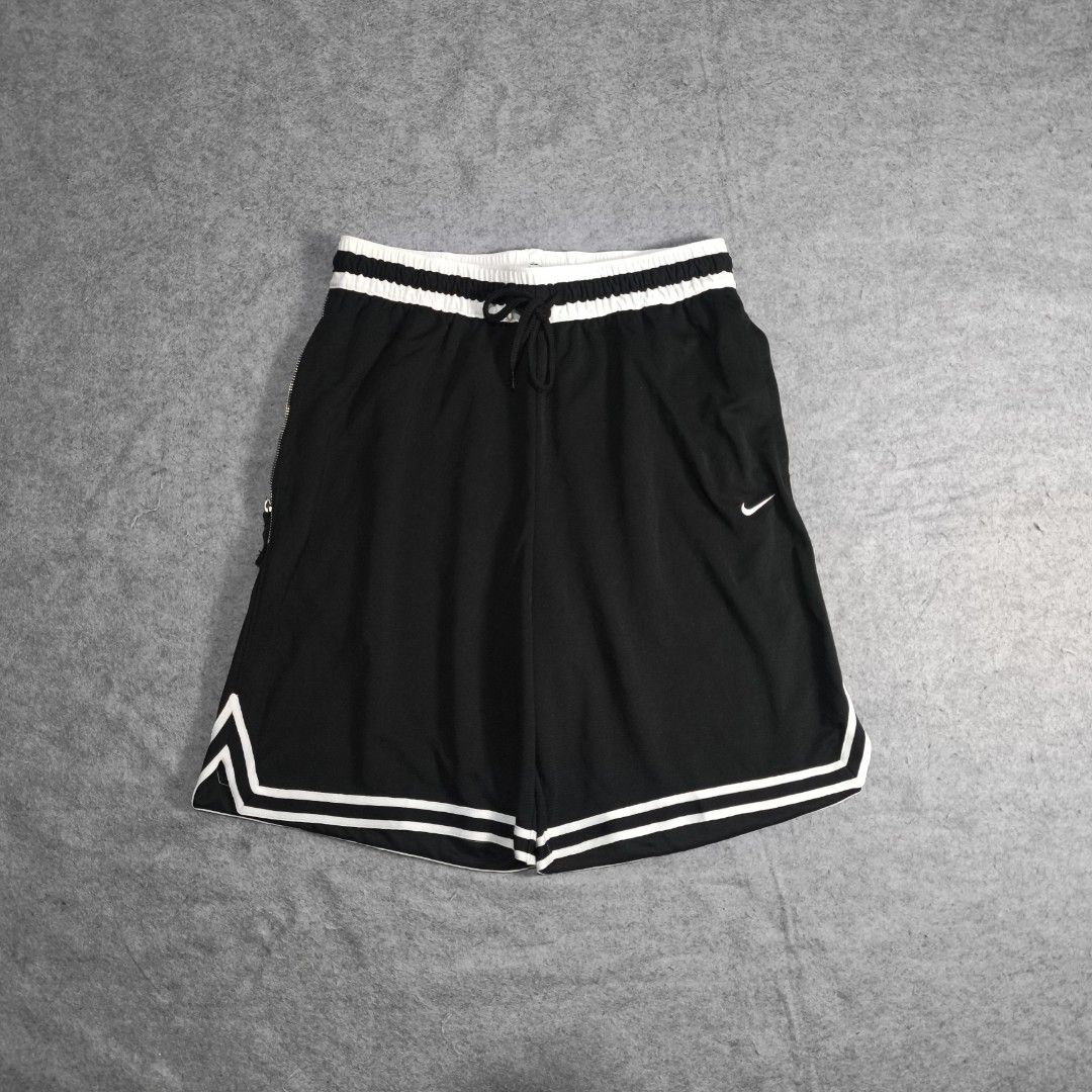 Nike Drifit Two Tone Baller Mesh Short (Category: Baby Monitors) located in Manila. Submitted by shykes_26 (Listing ID 1461822077, Image 2). Description: Dimensions: Waist - 30-40 Length - 21 Leg open - 13 Issues: None.