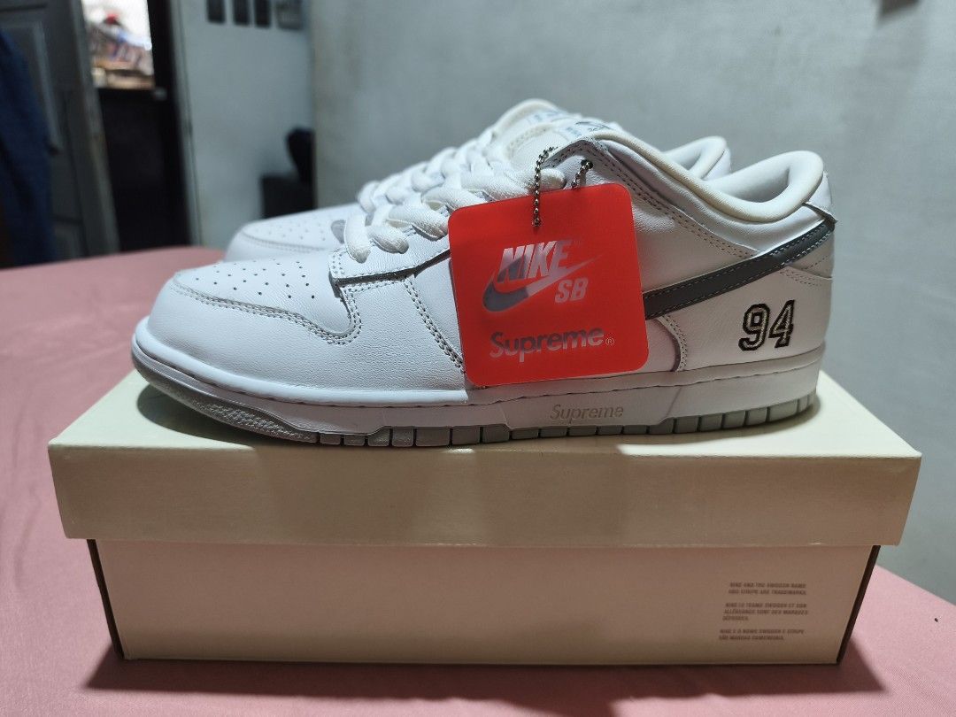 Nike Dunk SB x Supreme 94 Metallic Silver (Category: Sneakers) located in San Juan City. Submitted by thrsdy (Listing ID 1461813542, Image 2). Description: Complete with box and extra lace.
