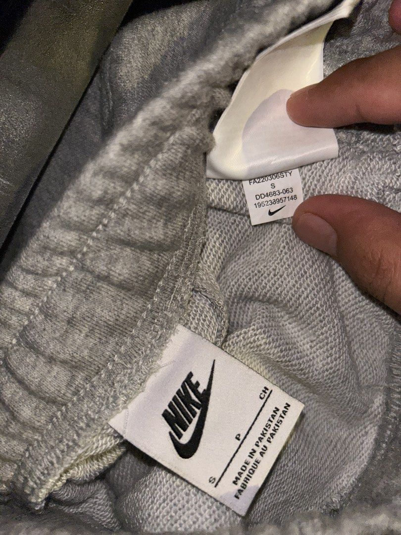 Nike Grey Sweat Shorts Size S (Category: Shorts) located in Davao. Submitted by ruggedthrift444 (Listing ID 1461818581, Image 3). Description: - Grey Nike sweat shorts - Size S - Multiple colorful Nike logos - Elastic waistband with drawstring - Two side pockets and one back pocket - Made in Pakistan.